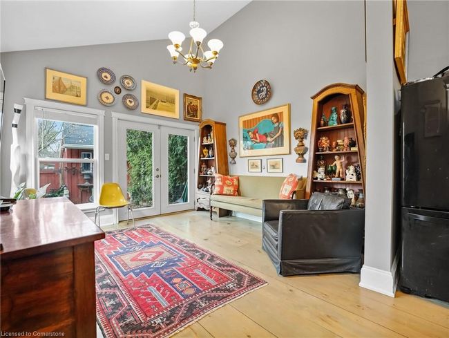 80 Ferrie St W, House other with 2 bedrooms, 2 bathrooms and 1 parking in Hamilton ON | Image 15