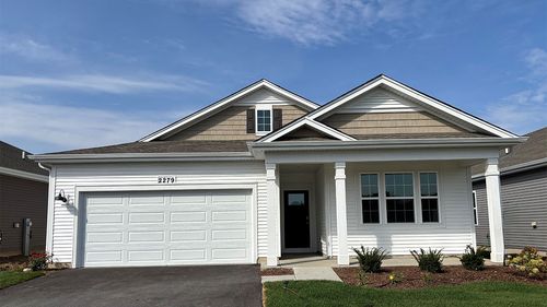 2279 Redwood Trl, Wonder Lake, IL, 60097-9616 | Card Image