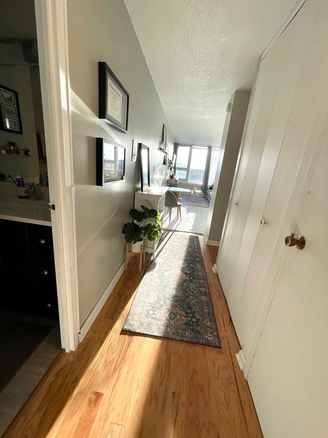 Foyer | Image 11