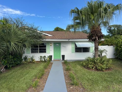 3957 Harwood St, Palm Beach Gardens, FL, 33403-1055 | Card Image