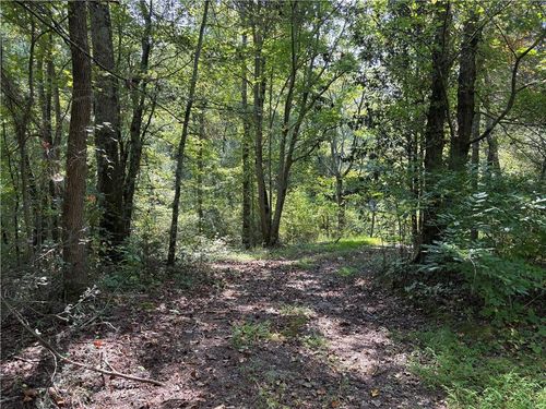 6485 Forsyth Dr, Cumming, GA, 30028-5936 | Card Image