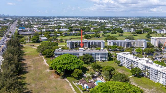 APT-103 - 3000 S Course Dr, Condo with 2 bedrooms, 2 bathrooms and null parking in Pompano Beach FL | Image 22