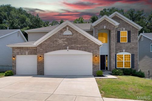 264 Arbors At Bridle Path, Ballwin, MO, 63021-7305 | Card Image