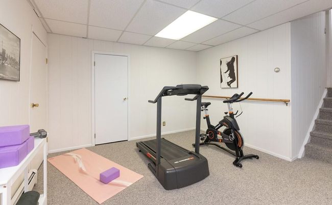Basement exercise area | Image 21