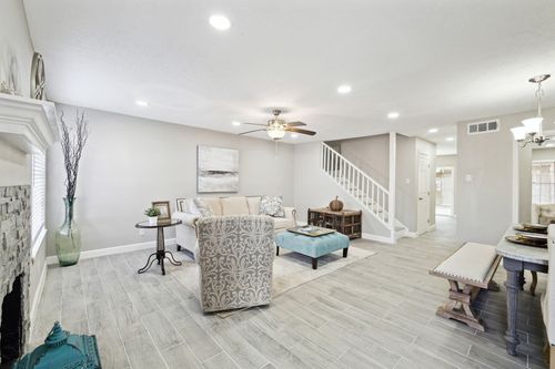 11883 Algonquin Dr, Houston, TX, 77089-6202 | Card Image
