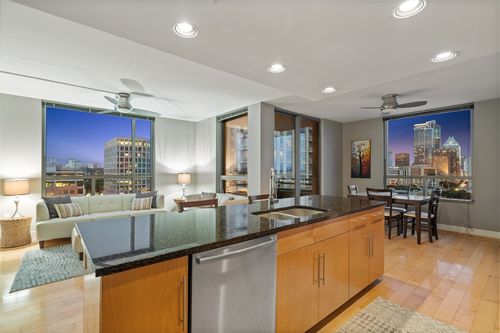 apt-1301-300 Bowie St, Austin, TX, 78703-4643 | Card Image