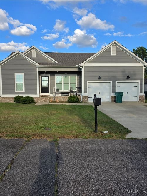 509 8th Ave, Pleasant Grove, AL, 35127-1654 | Card Image