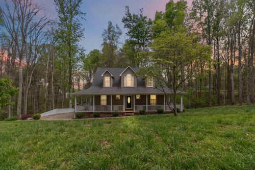 120 Cole Ln, Jamestown, KY, 42629-8616 | Card Image