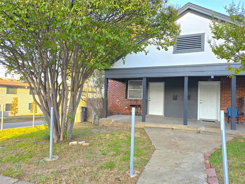 630 N Ewing Avenue, Dallas, TX, 75203 | Card Image