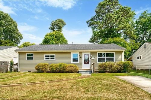 5321 Silvey Dr, Norfolk, VA, 23502-2101 | Card Image