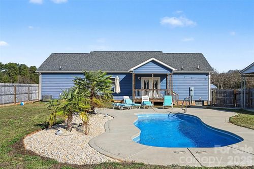 2268 Westbrook Rd, Edgemoor, SC, 29712-6738 | Card Image