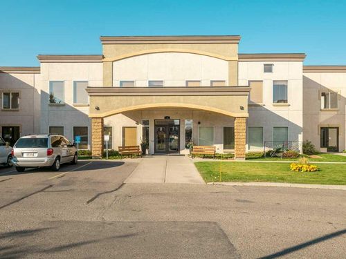 235-2020 32 Street S, Lethbridge, AB, T1K7T9 | Card Image