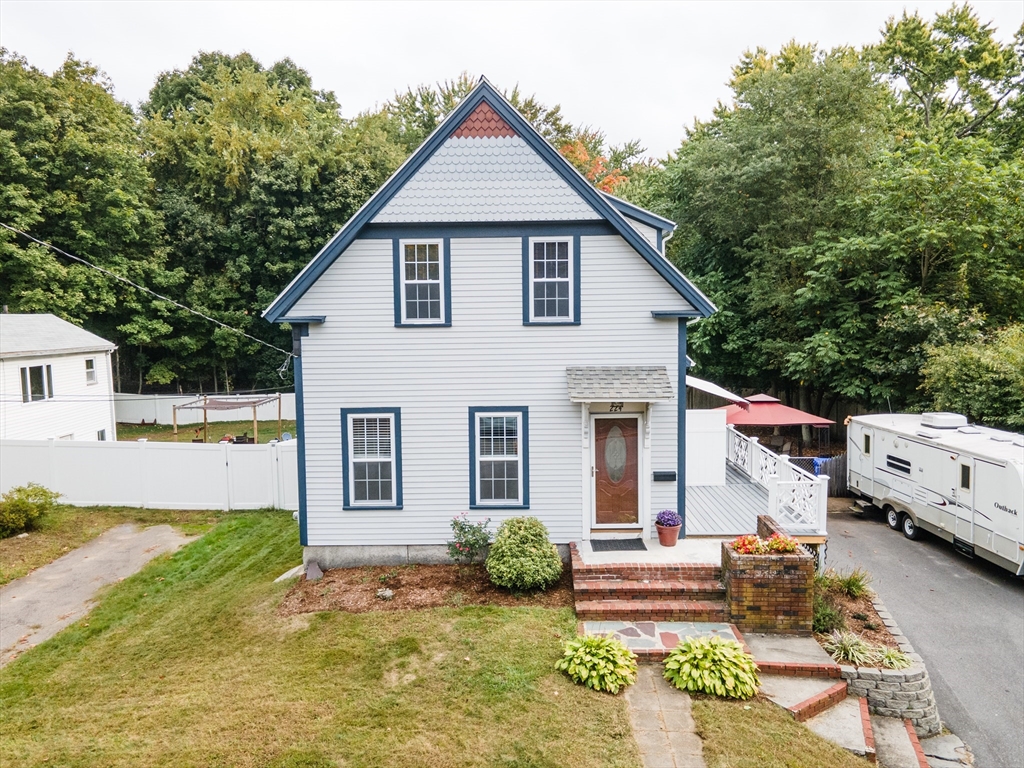 Crescent St, Rockland, MA 02370