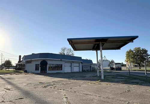 1411 E 4th St, Owensboro, KY, 42303-0132 | Card Image