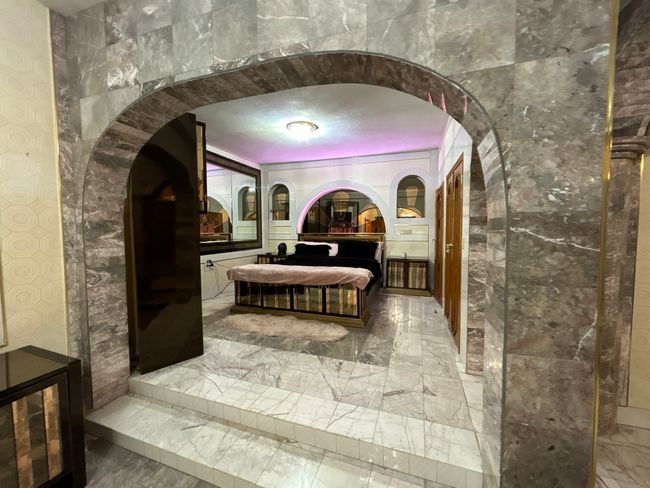 4202 Elm St, House other with 5 bedrooms, 5 bathrooms and 2 parking in East Chicago IN | Image 25