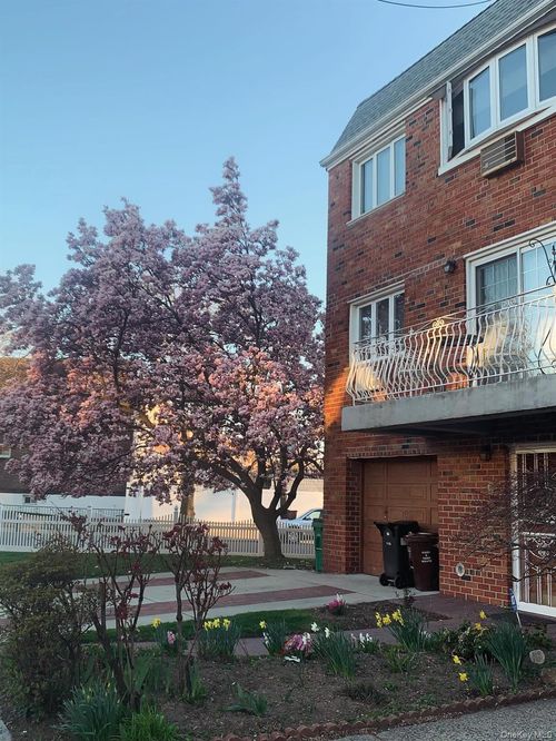 6432 77th Place, New York, NY, 11379 | Card Image