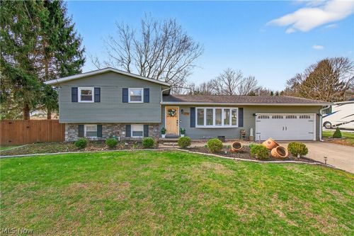 2994 Forestview St Ne, Canton, OH, 44721-2717 | Card Image