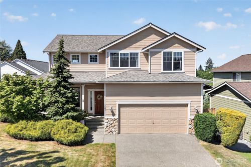 7101 82nd Street Ct E, Puyallup, WA, 98371-8721 | Card Image