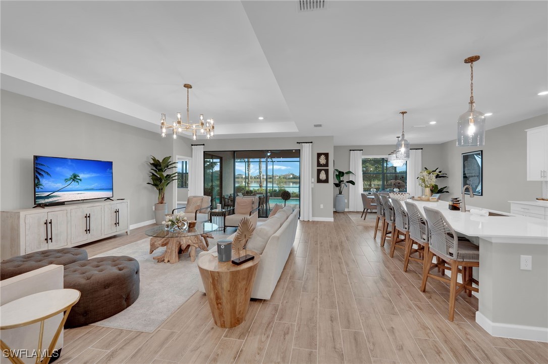 Residential Lease in Estero 2