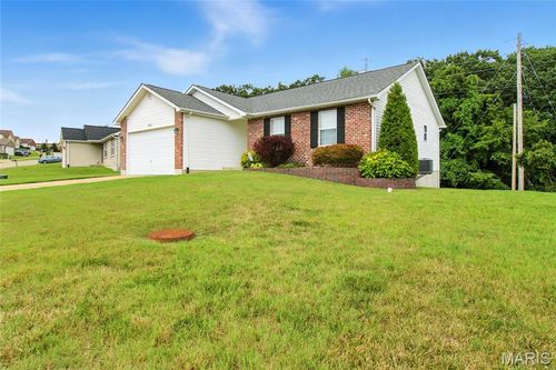 5159 Jeremiah Blvd, Hillsboro, MO, 63050-5813 | Card Image