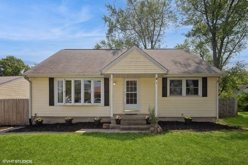 2 Meadow Ln, Merrillville, IN, 46410-4761 | Card Image