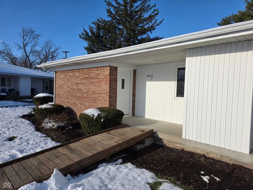 931 W Mckay Rd, Shelbyville, IN, 46176-3262 | Card Image