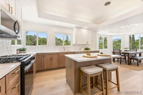 2047 Via Del Torrie, Alpine, CA, 91901-3178 | Card Image