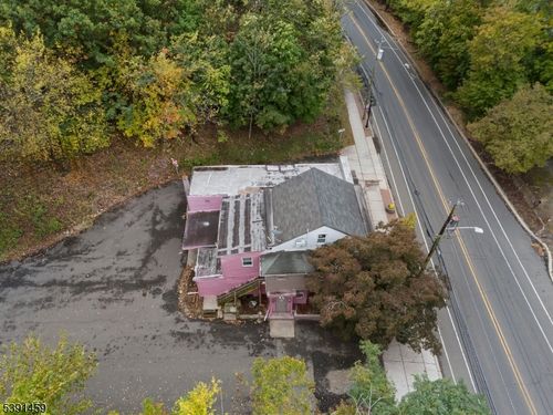 821 Mcbride Ave, Woodland Park, NJ, 07424-2701 | Card Image