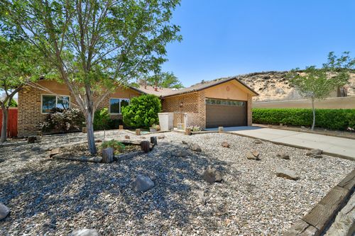 6021 Creggs Street Nw, Albuquerque, NM, 87120 | Card Image