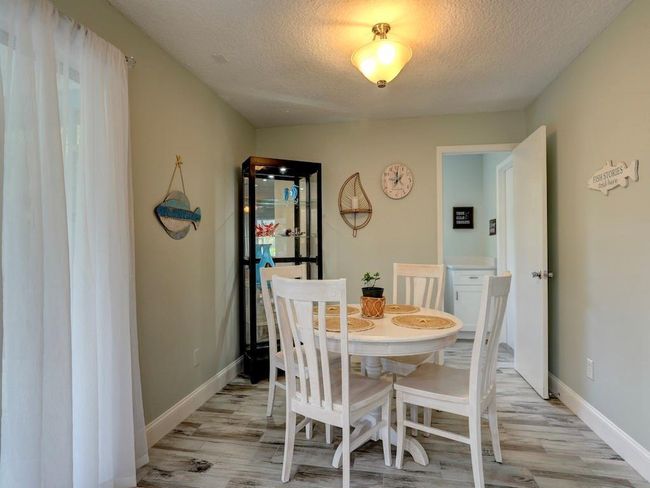 1379 Scroll St, House other with 2 bedrooms, 2 bathrooms and null parking in Sebastian FL | Image 9