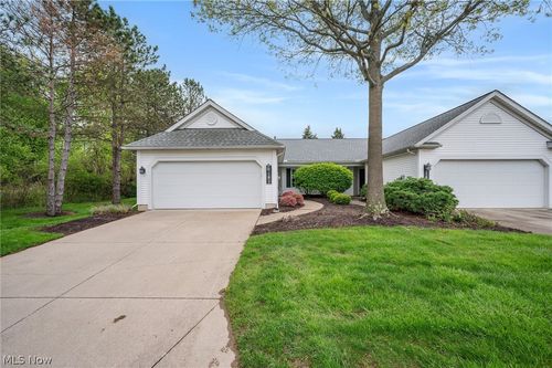 33817 Honeysuckle Ln, North Ridgeville, OH, 44039-5210 | Card Image