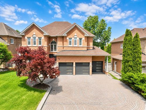 129 Golden Tulip Cres, Markham, ON, L6C1W5 | Card Image