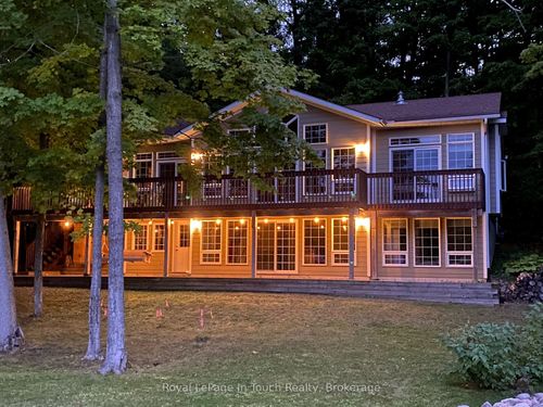 157 Farlain Lake Rd W, Tiny, ON, L9M0B9 | Card Image
