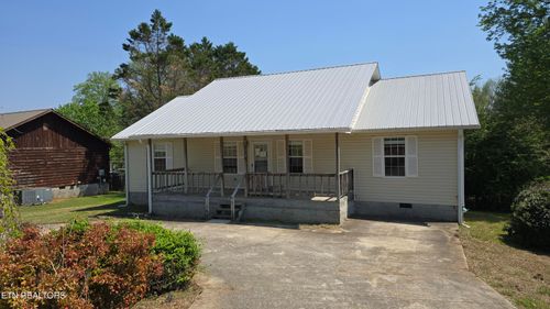 324 Circle R Dr, Benton, TN, 37307-5003 | Card Image