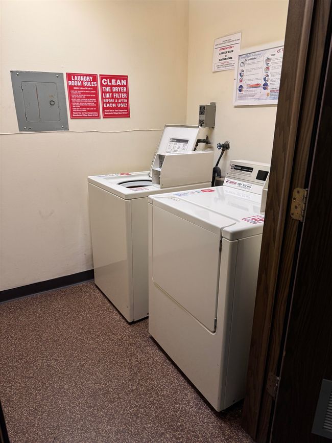 UNIT-168 - 2470 W Good Hope Rd, Condo with 1 bedrooms, 1 bathrooms and null parking in GLENDALE WI | Image 26