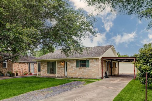 218 S Nugent St, La Porte, TX, 77571-5641 | Card Image