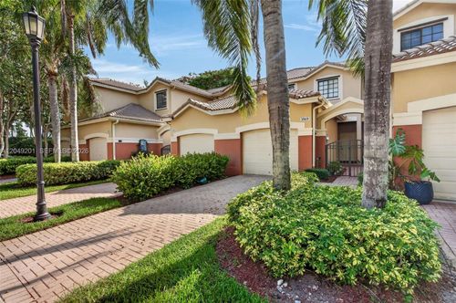 3969-3969 Orange Tree Ln, Weston, FL, 33332-2109 | Card Image