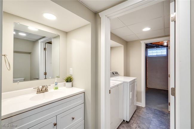 5222 Criswell Rd, House other with 2 bedrooms, 3 bathrooms and null parking in Apple Creek OH | Image 30
