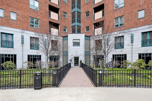 706-165 Cottage St, Chelsea, MA, 02150-3372 | Card Image