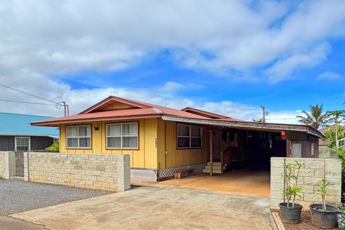 325 Gay St, Lanai City, HI, 96763-8013 | Card Image