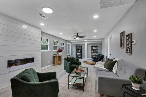 404 Morton St, Smyrna, TN, 37167-2927 | Card Image