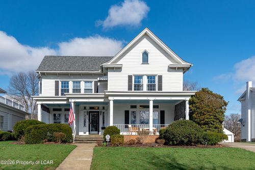 908 Susquehanna Ave, West Pittston, PA, 18643-2815 | Card Image