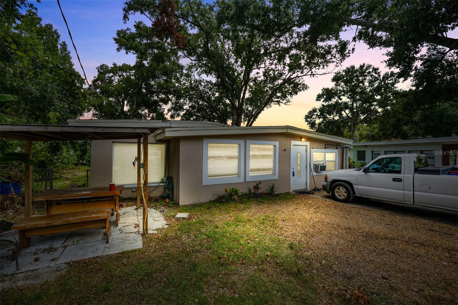 Ruby Cir, Brandon, FL 33510