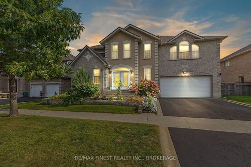 332 Honeywood Ave, Kingston, ON, K7K7L4 | Card Image