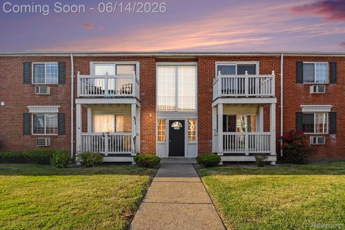 204-2440 Parmenter Blvd, Royal Oak, MI, 48073-1339 | Card Image