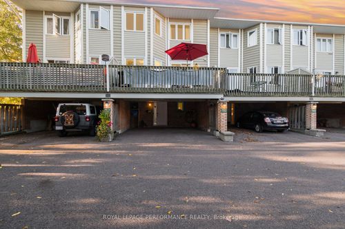 1150 Chimney Hill Way, Ottawa, ON, K1J8Z8 | Card Image