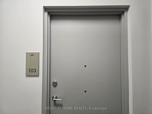 103-1101 Pl Lackner, Kitchener, ON, N2A0L3 | Card Image