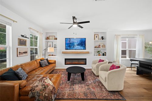 9020 Nathaniel Dr, Providence Village, TX, 76227-1709 | Card Image