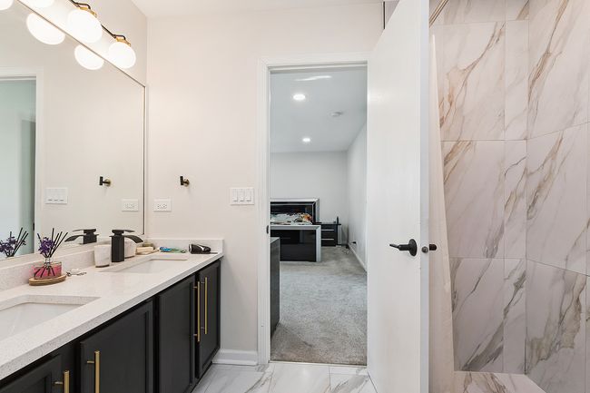 1528 Peachtree Ln, Home with 2 bedrooms, 4 bathrooms and 2 parking in Lockport IL | Image 13