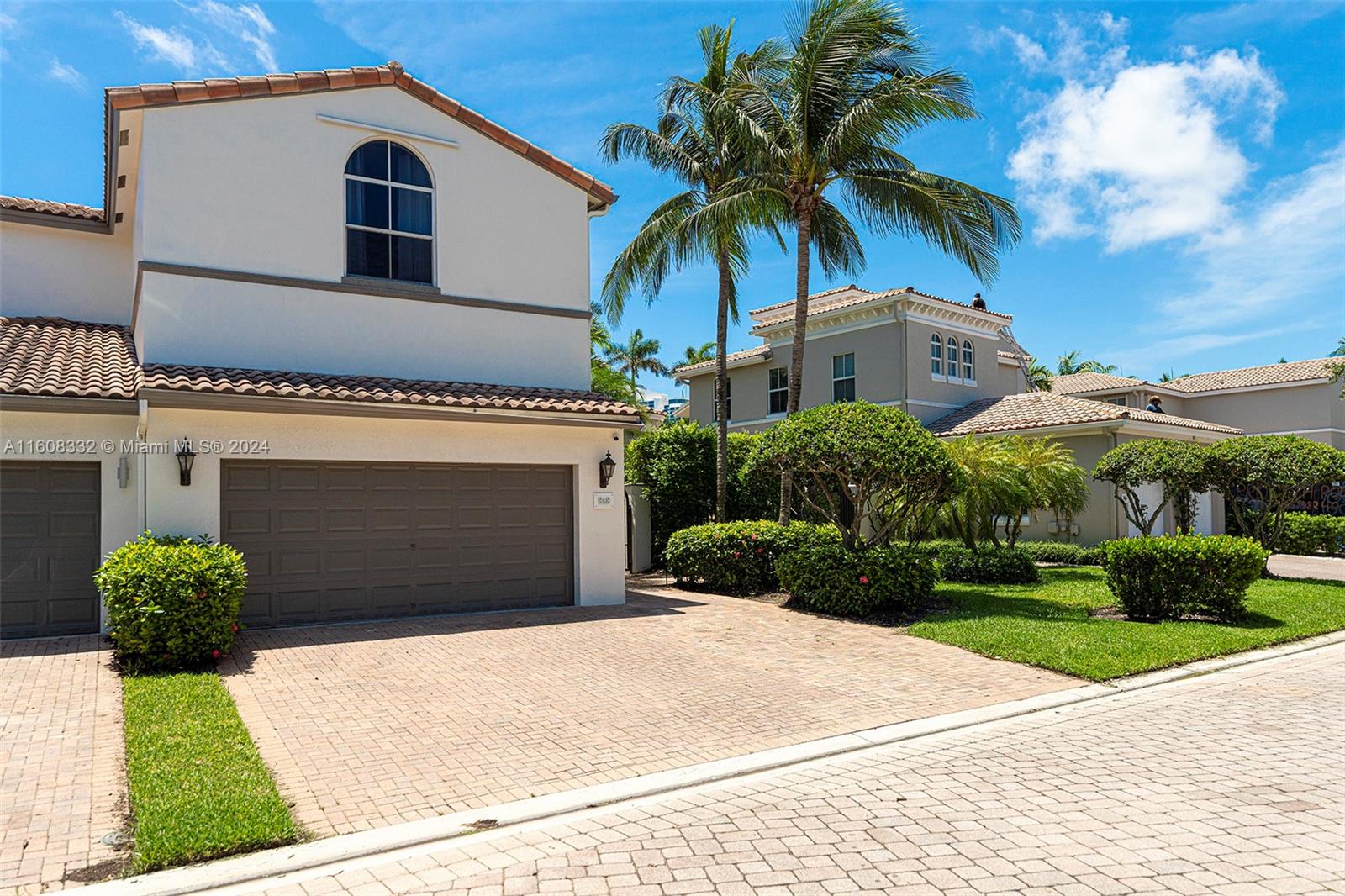 Spinnaker Dr, Hollywood, FL 33019